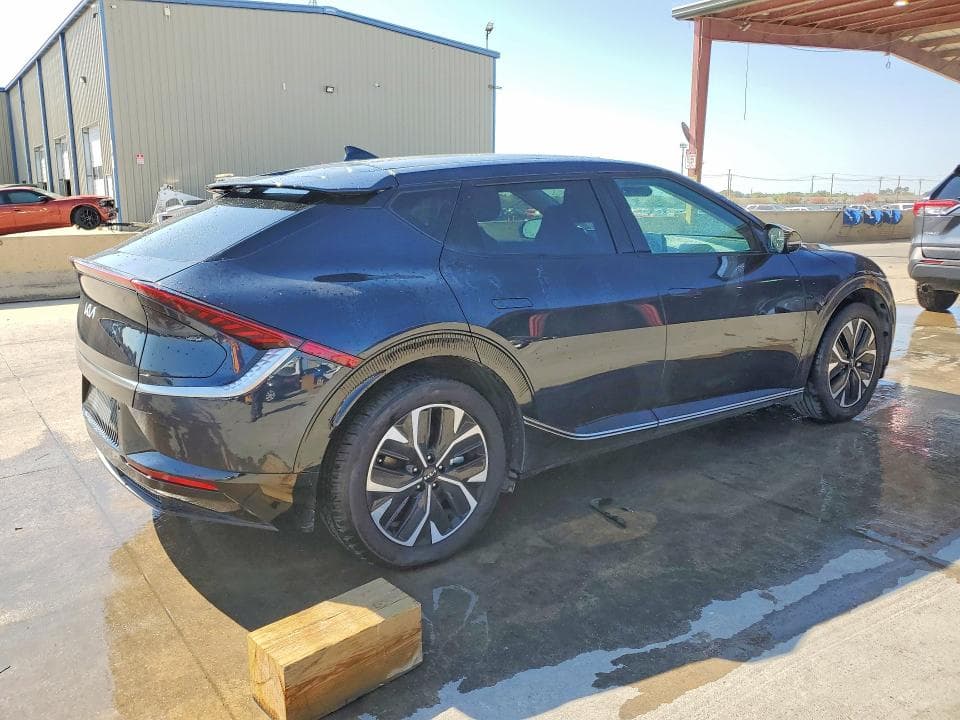 2024 KIA EV6 WIND 3