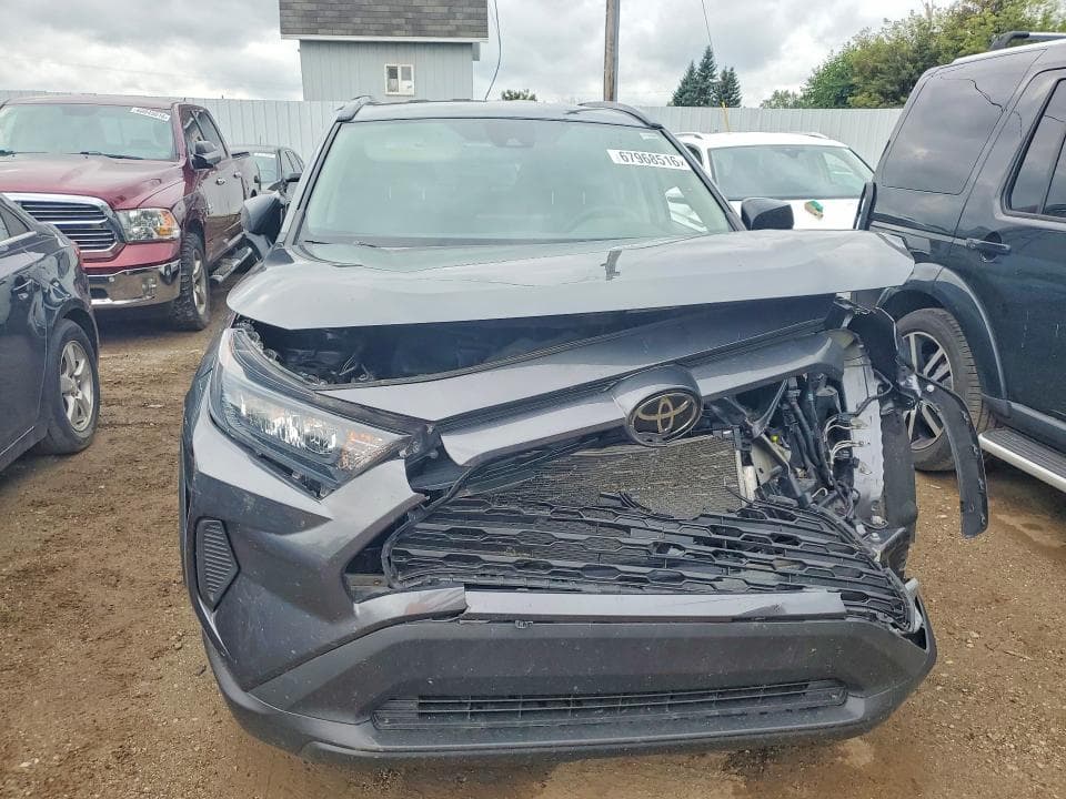 2021 TOYOTA RAV4 LE 5