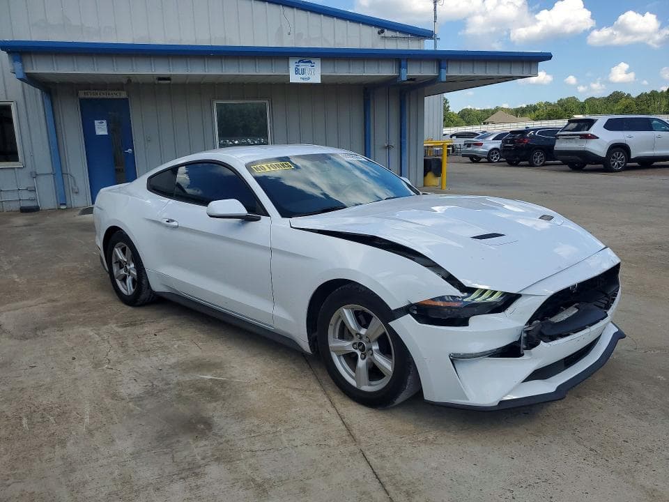 2019 FORD MUSTANG 4