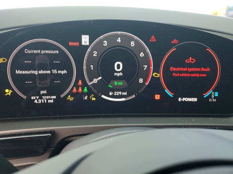 2026 PORSCHE CAYENNE SE HYBRID COUPE 9