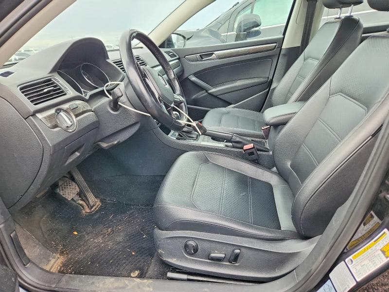 2017 VOLKSWAGEN PASSAT SE 7