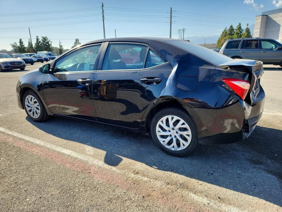 2019 TOYOTA COROLLA LE 2