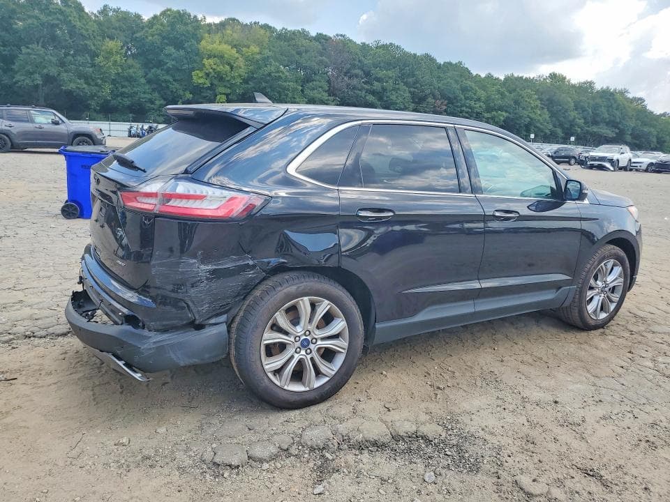 2022 FORD EDGE TITANIUM 3