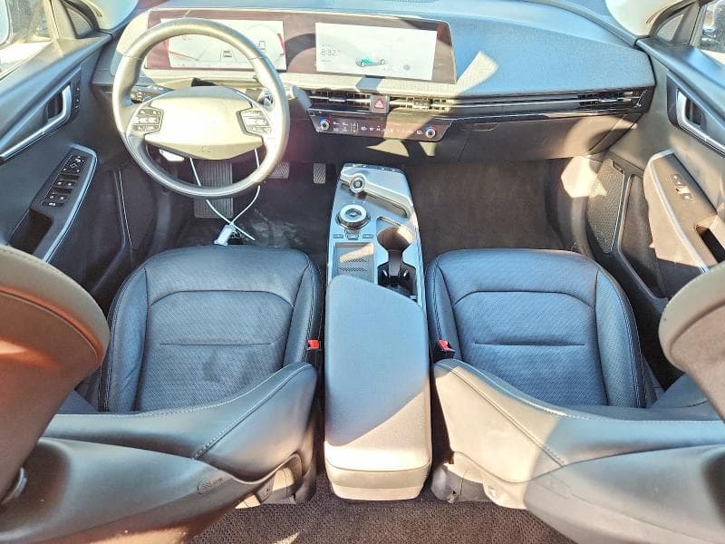 2023 KIA EV6 WIND 8