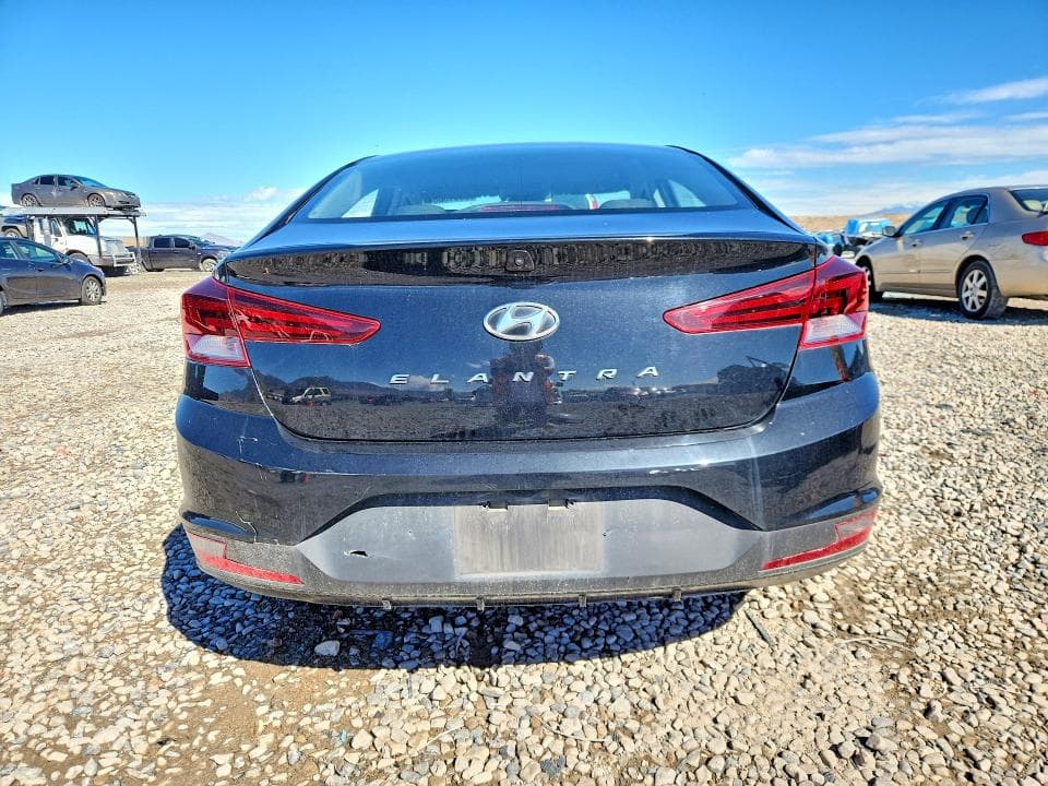 2019 HYUNDAI ELANTRA SE 6