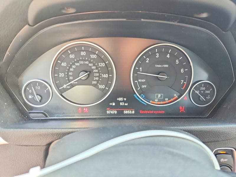 2017 BMW 330 XI 9