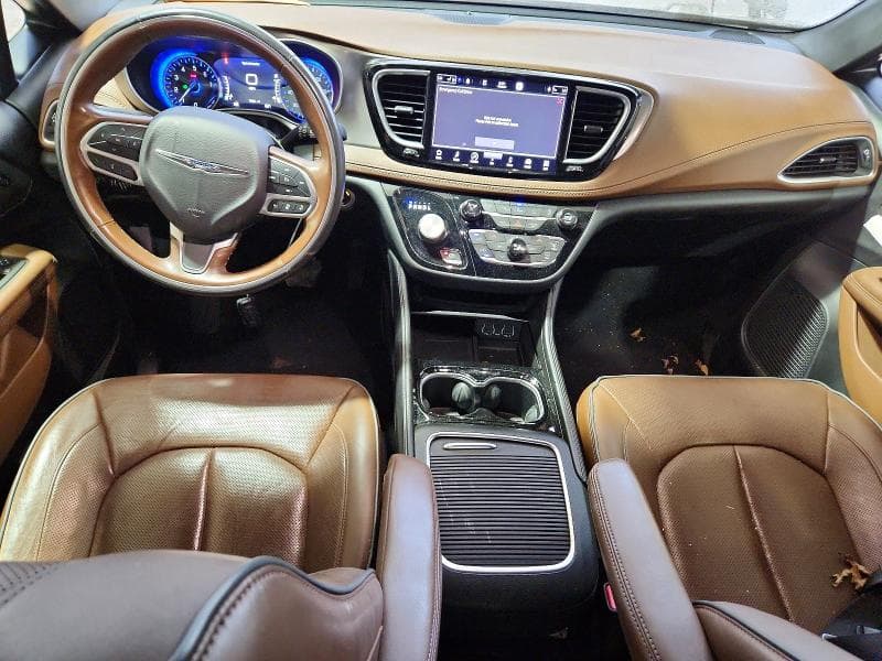 2021 CHRYSLER PACIFICA LIMITED 8