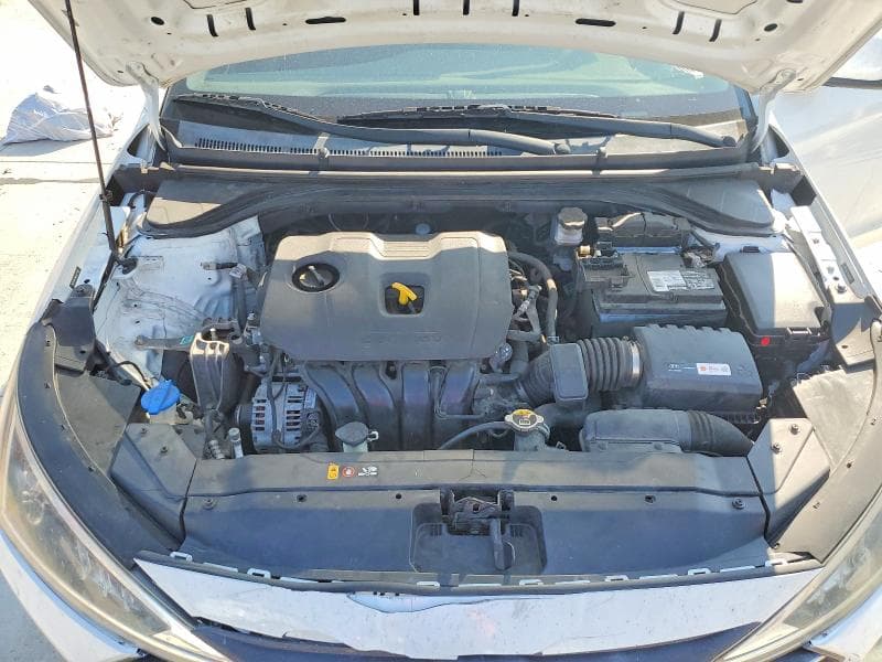2019 HYUNDAI ELANTRA SE 11