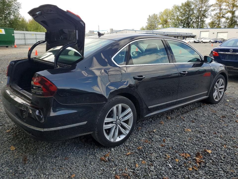2017 VOLKSWAGEN PASSAT SE 3
