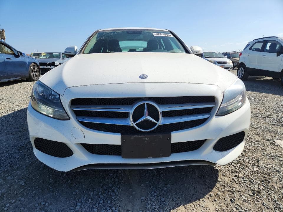 2017 MERCEDES-BENZ C 300 5