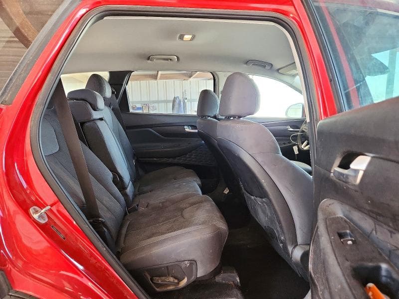 2020 HYUNDAI SANTA FE SE 11