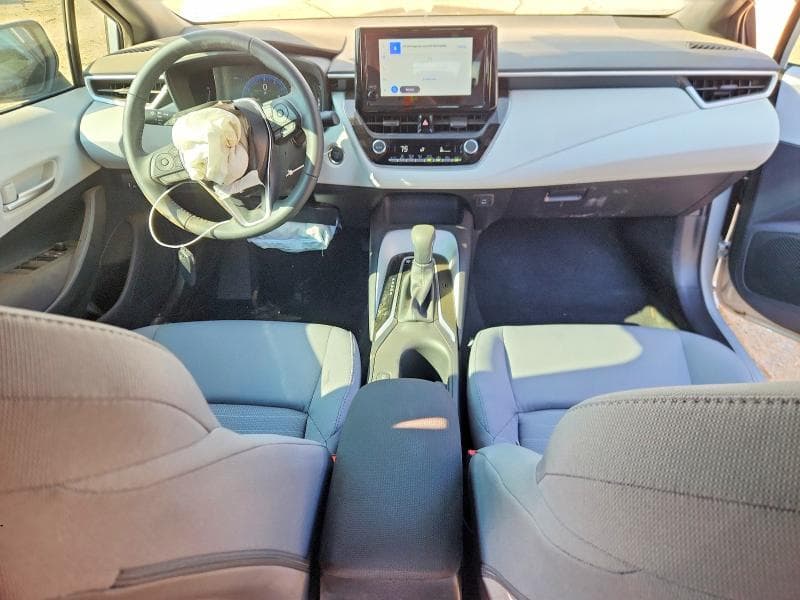 2026 TOYOTA COROLLA SE 8