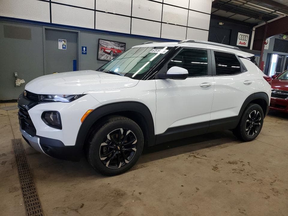 2023 CHEVROLET TRAILBLAZER LT - 1