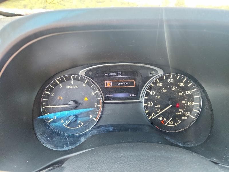 2017 NISSAN PATHFINDER SV 9