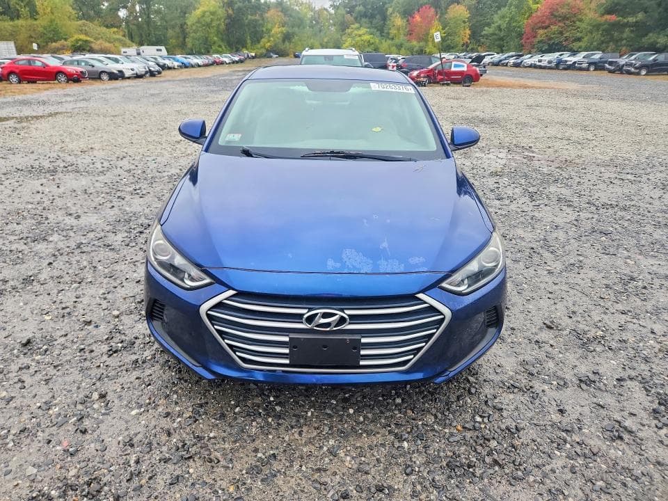 2017 HYUNDAI ELANTRA SE 5