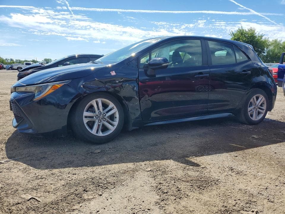 2019 TOYOTA COROLLA HATCHBACK SE - 1