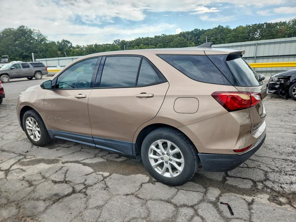 2018 CHEVROLET EQUINOX LS 2