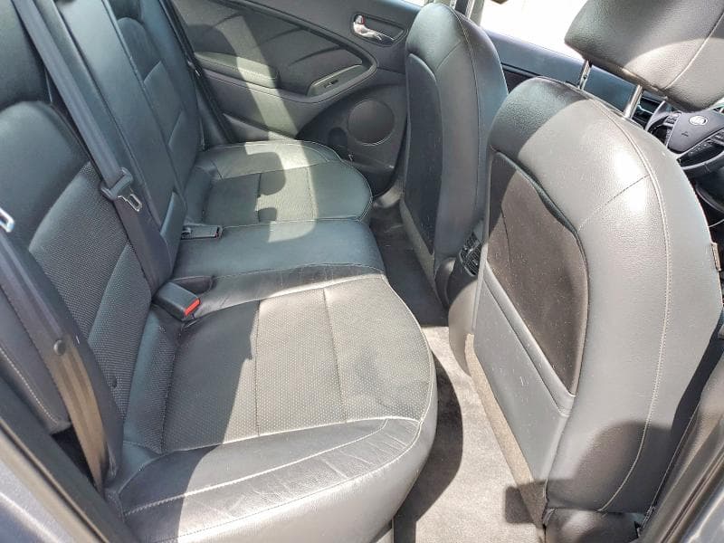 2017 KIA FORTE EX 10