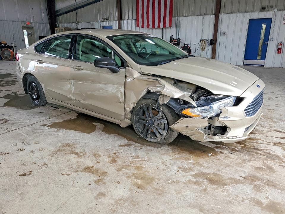 2019 FORD FUSION SE 4