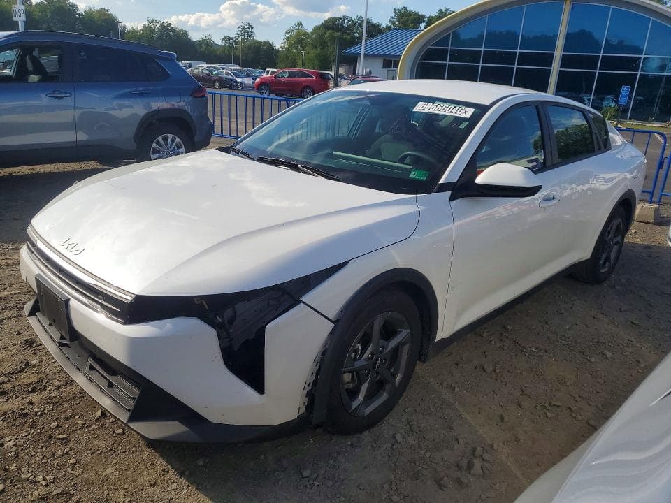 2025 KIA K4 LXS