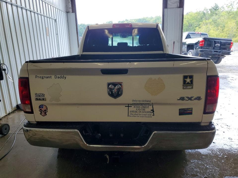 2017 RAM 1500 SLT 6