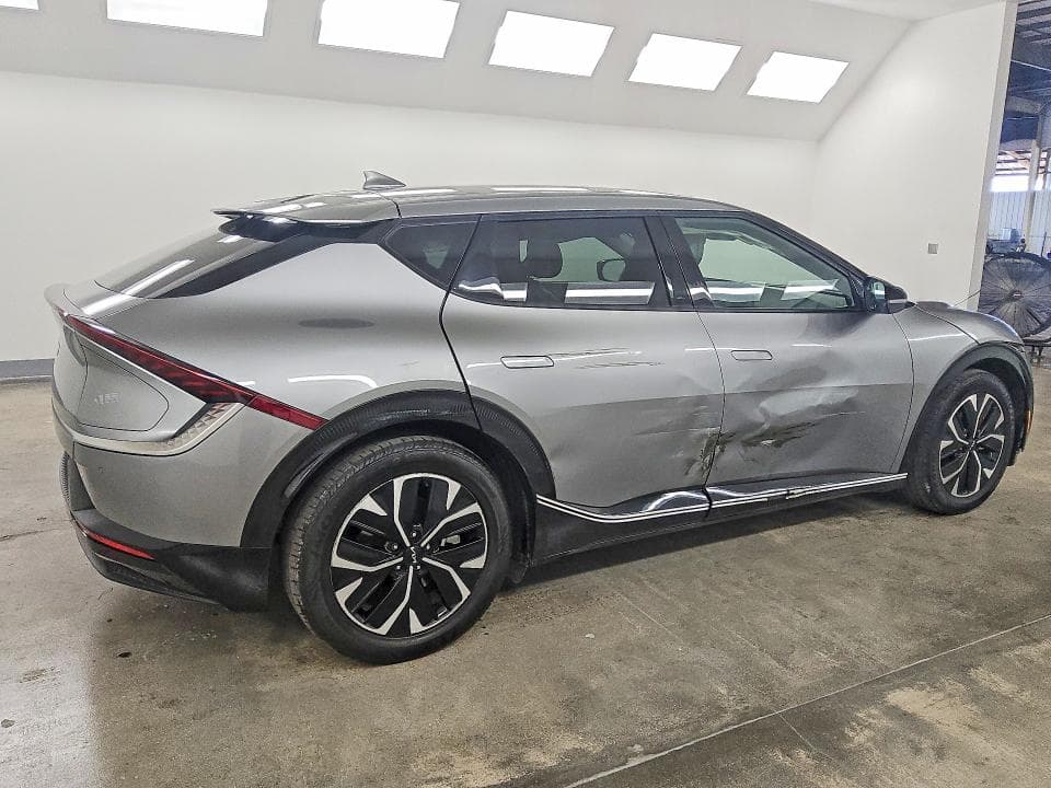 2023 KIA EV6 WIND 3
