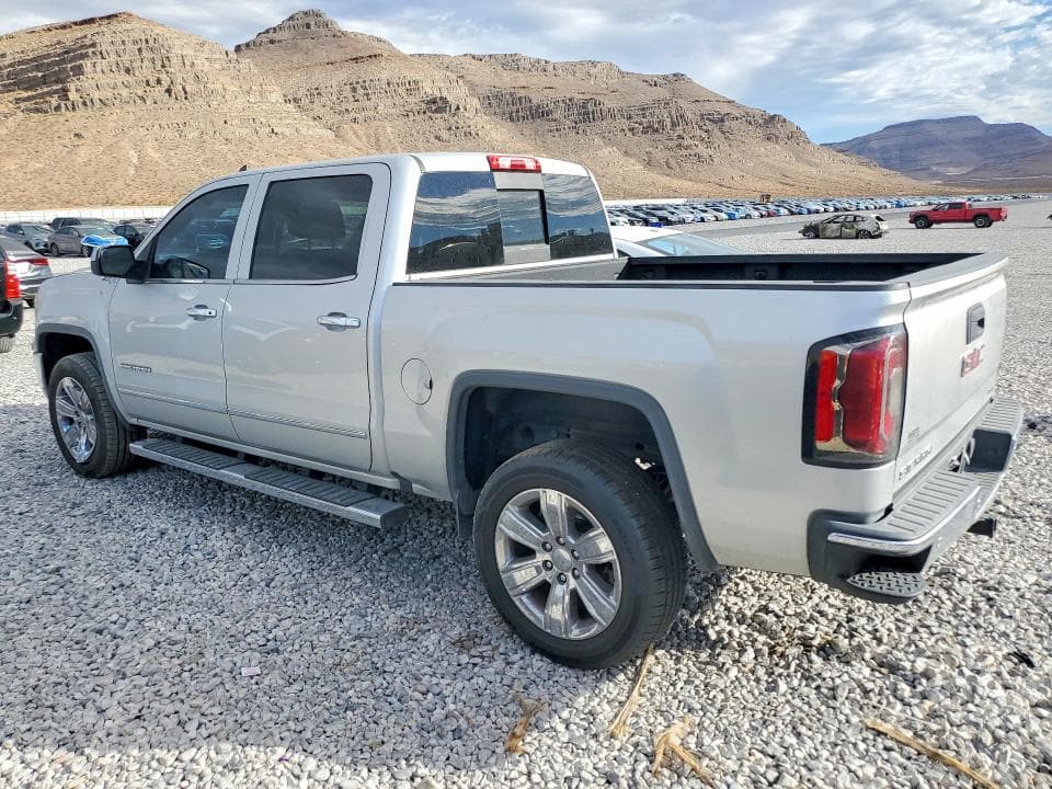 2018 GMC SIERRA K1500 SLT 2