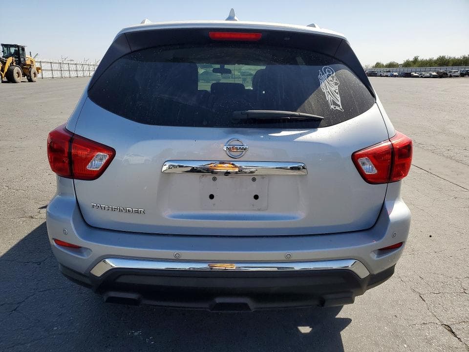 2019 NISSAN PATHFINDER S 6