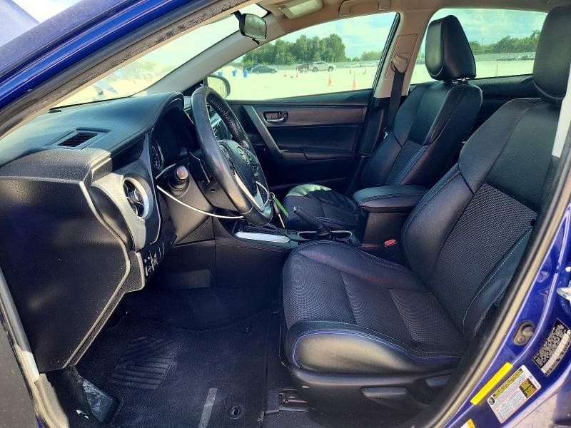 2019 TOYOTA COROLLA SE 7