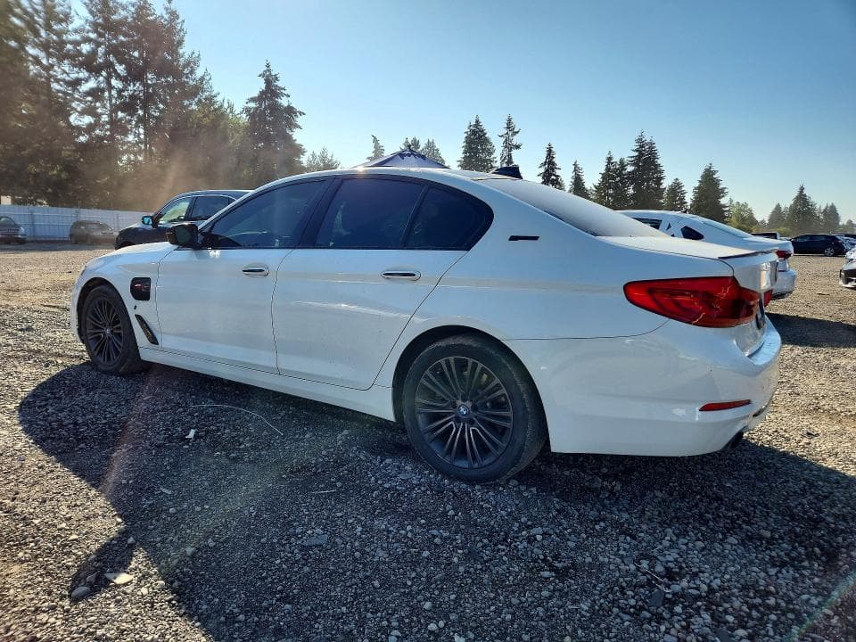 2018 BMW 530XE 2