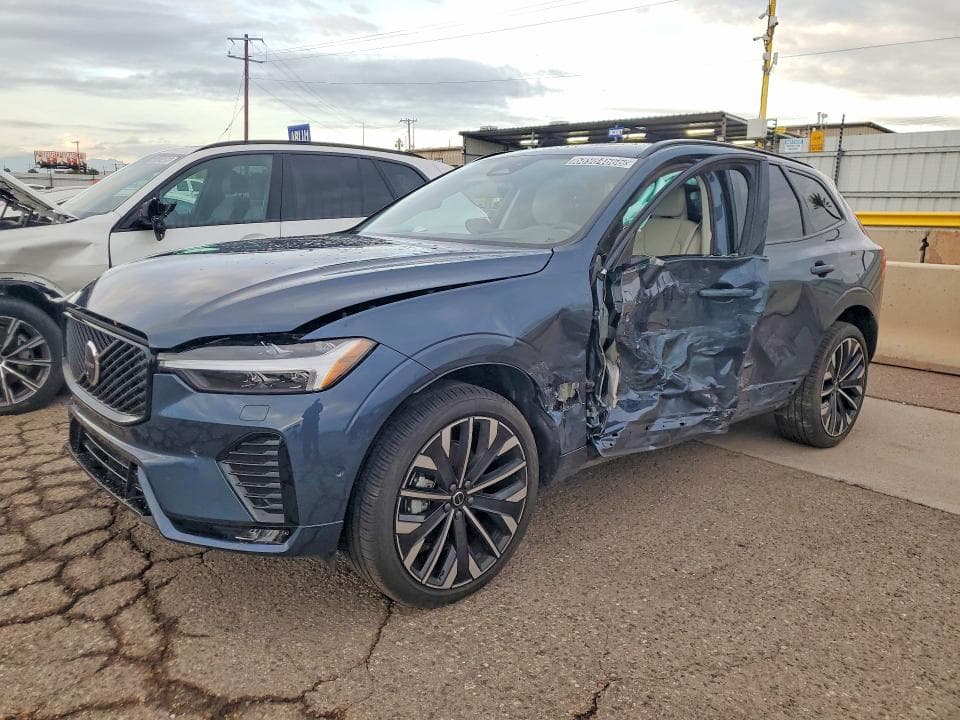 2026 VOLVO XC60 ULTRA