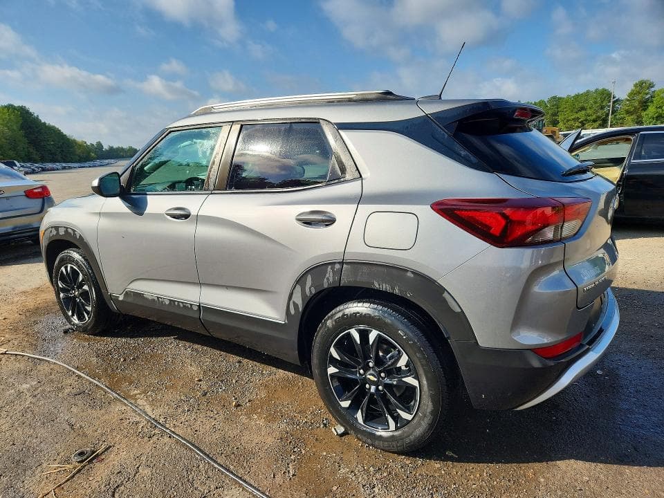 2023 CHEVROLET TRAILBLAZER LT 2