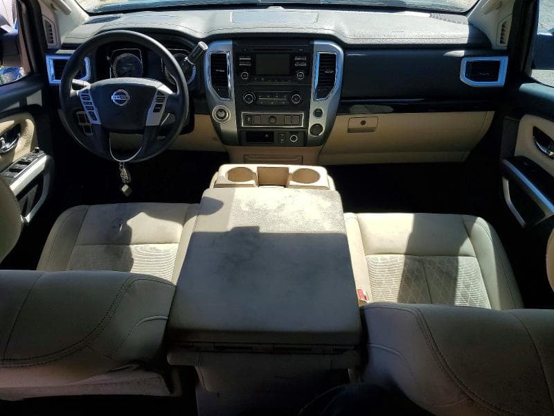 2017 NISSAN TITAN S 8