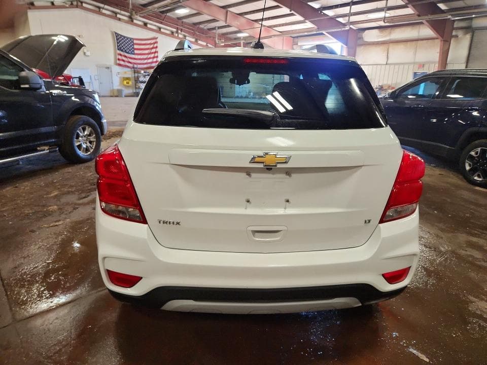 2020 CHEVROLET TRAX 1LT 6