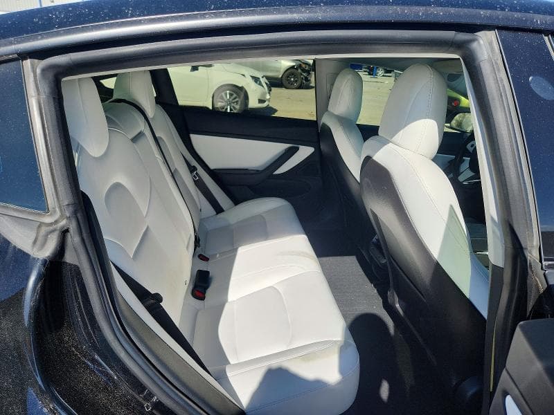 2018 TESLA MODEL 3 10