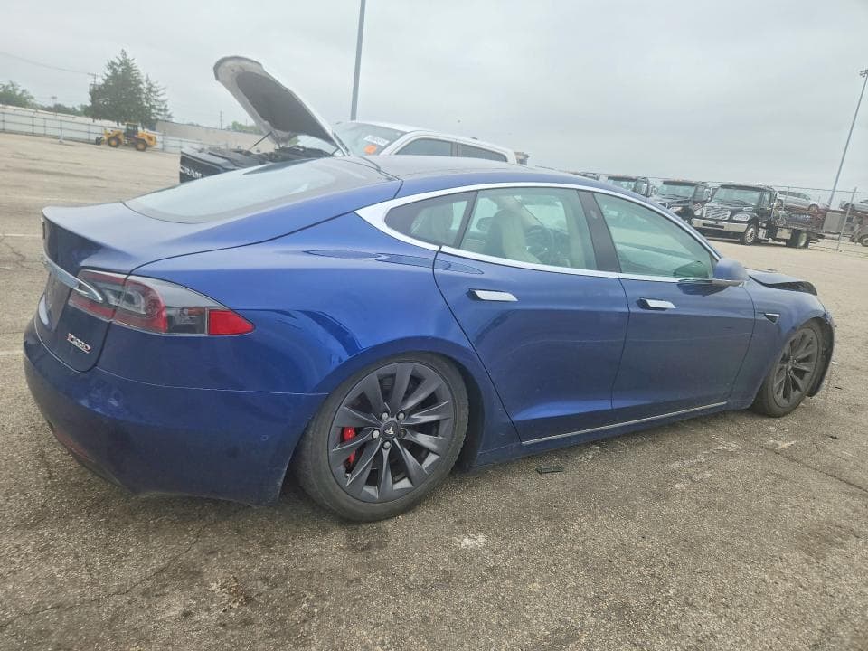 2018 TESLA MODEL S 3