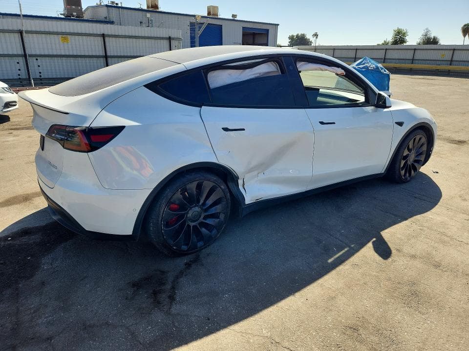 2022 TESLA MODEL Y 3