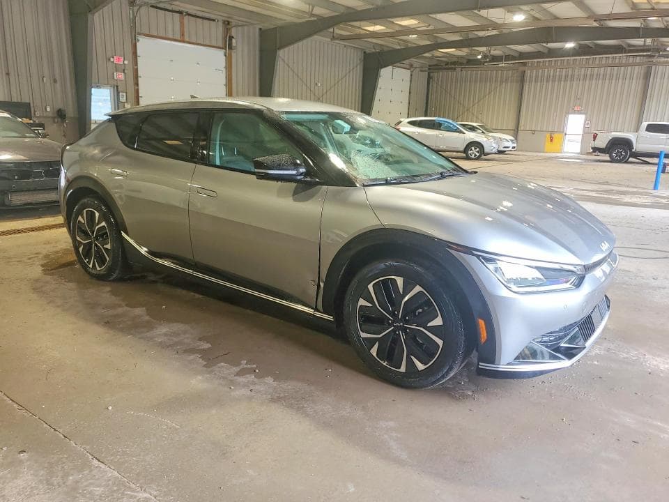 2023 KIA EV6 WIND 4