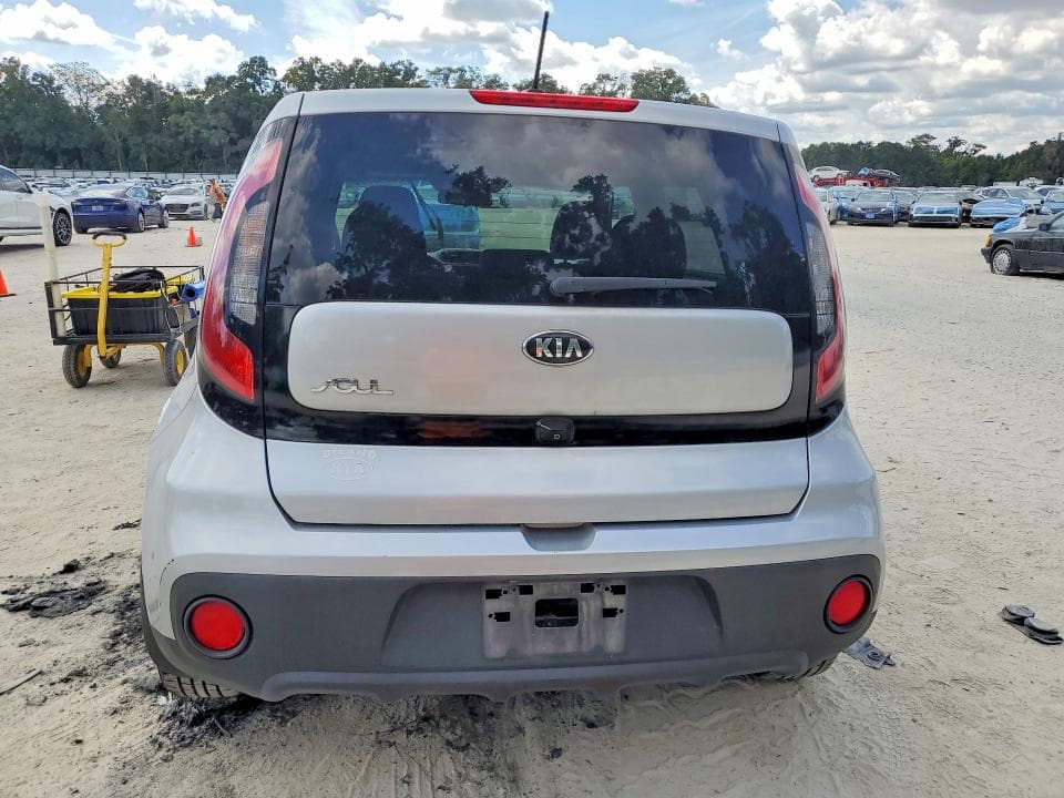 2017 KIA SOUL BASE 6