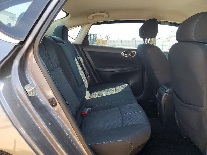 2019 NISSAN SENTRA SR 10