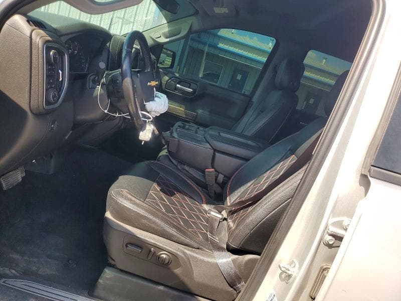 2020 CHEVROLET SILVERADO K1500 LT 7