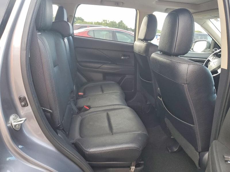 2017 MITSUBISHI OUTLANDER SE 11