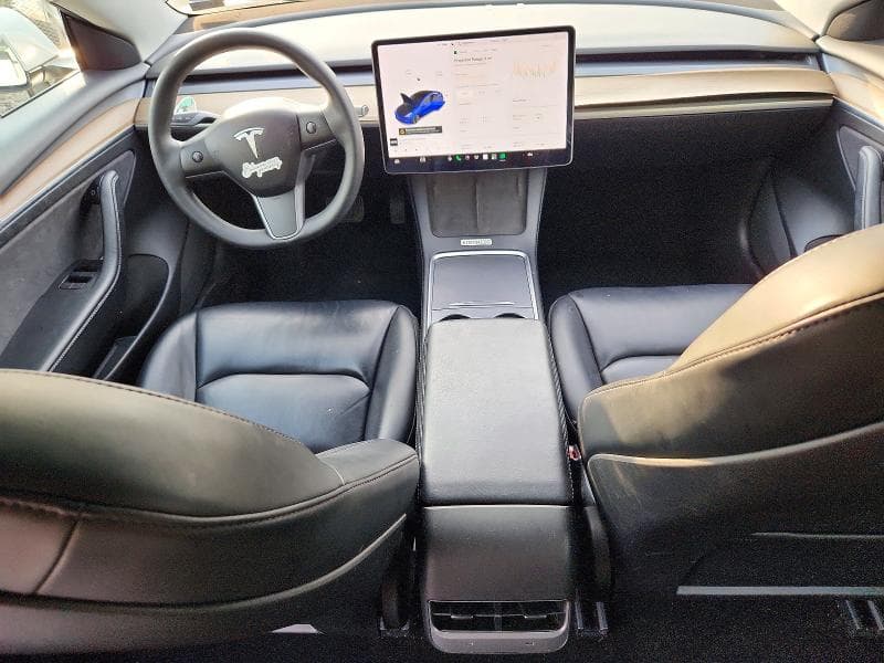 2021 TESLA MODEL 3 8