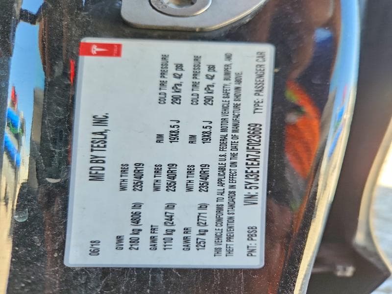 2018 TESLA MODEL 3 12