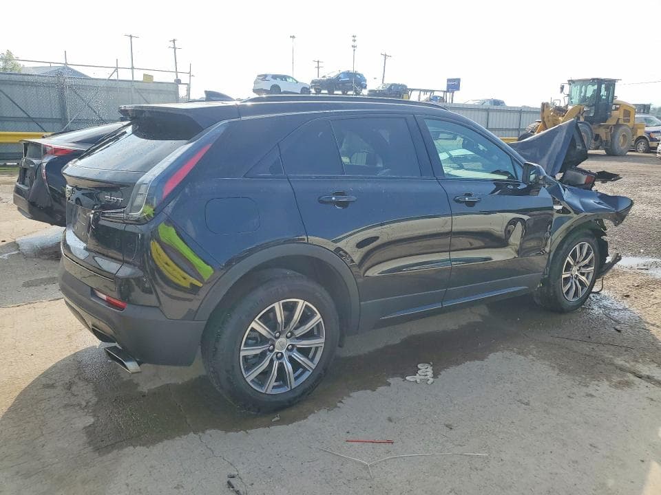 2019 CADILLAC XT4 SPORT 3