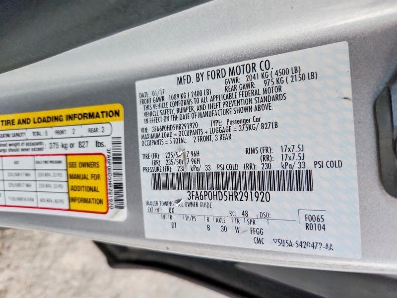 2017 FORD FUSION SE 12