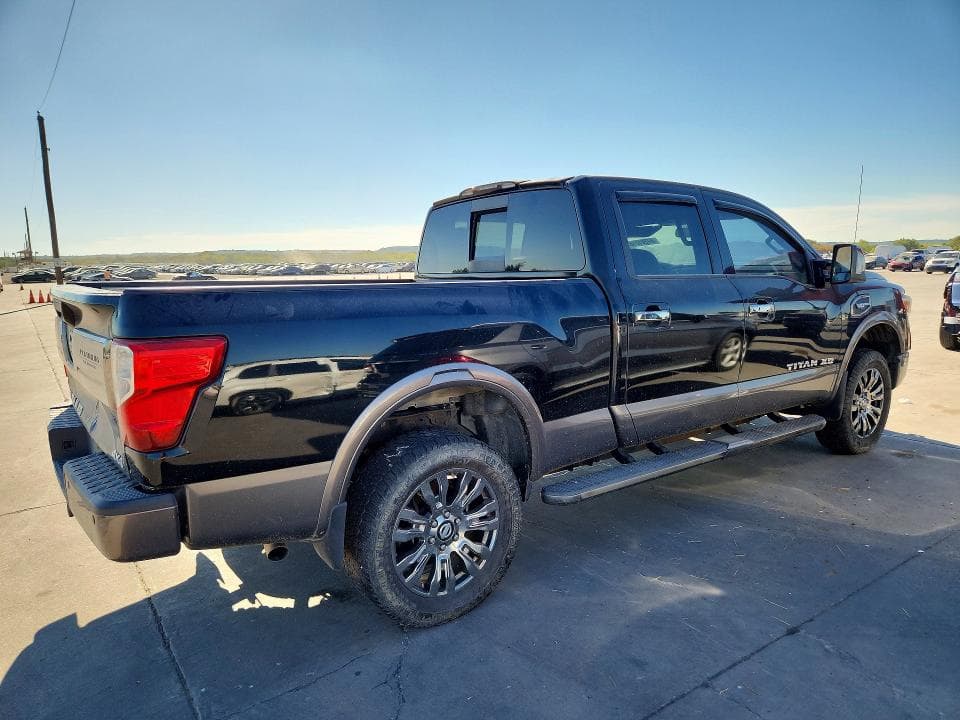 2017 NISSAN TITAN XD PLATINUM RESERVE 3