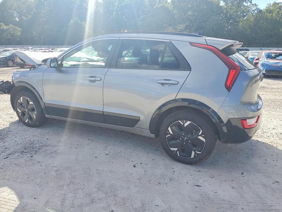 2023 KIA NIRO WIND 2