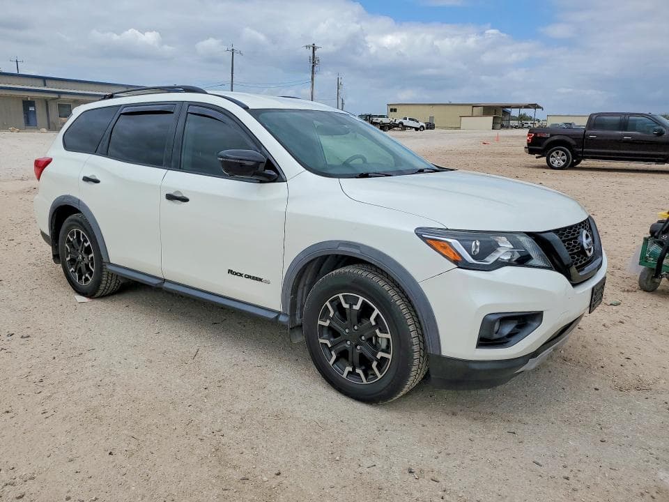 2019 NISSAN PATHFINDER SL 4