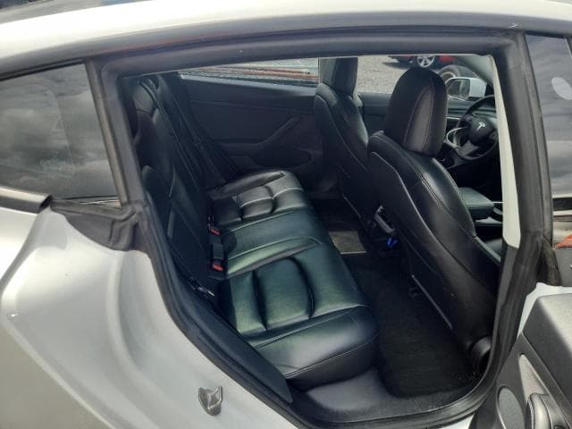 2021 TESLA MODEL 3 11